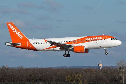g-ezwe-easyjet-airbus-a320